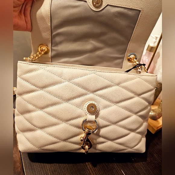 Rebecca Minkoff Edie Medium Diamond quilted Leather convertible shoulder bag. - Picture 6 of 10